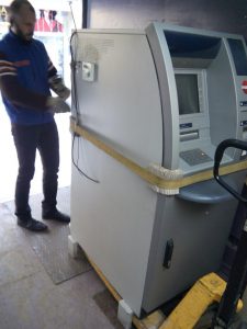 Перевезти банкомат в Днепропетровске